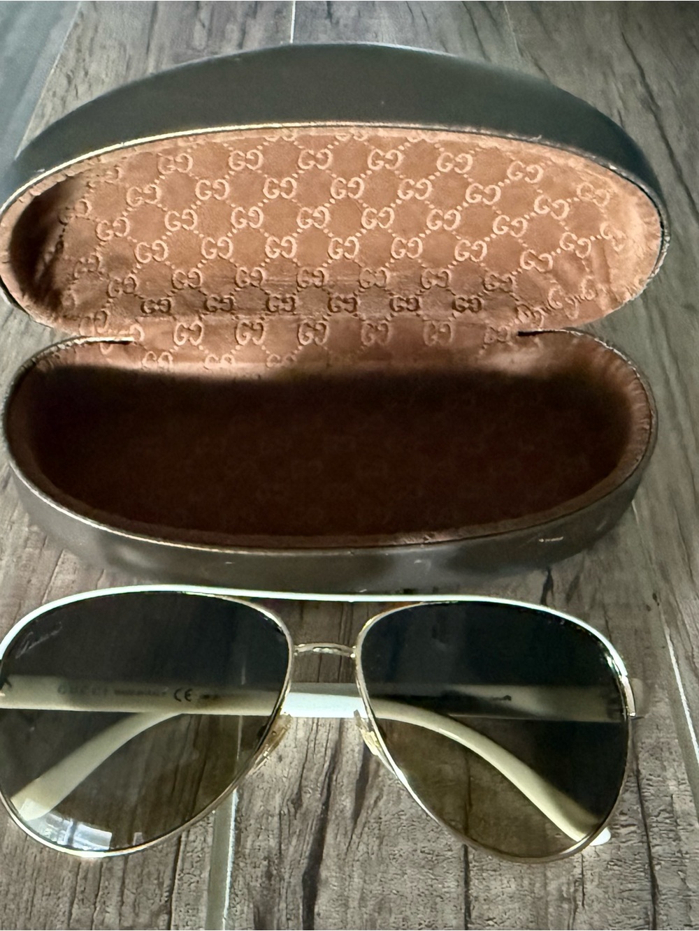 Vintage Aviator Sunglasses - Picture 6 of 9